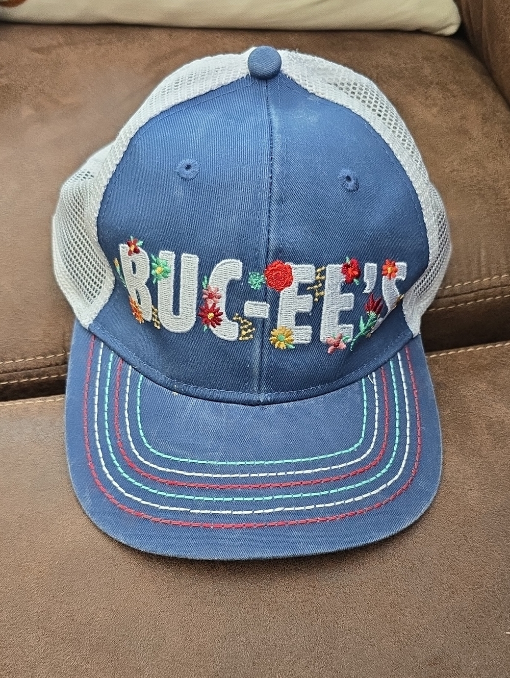 Buc-ee's Embroidered Blue Floral Trucker Hat